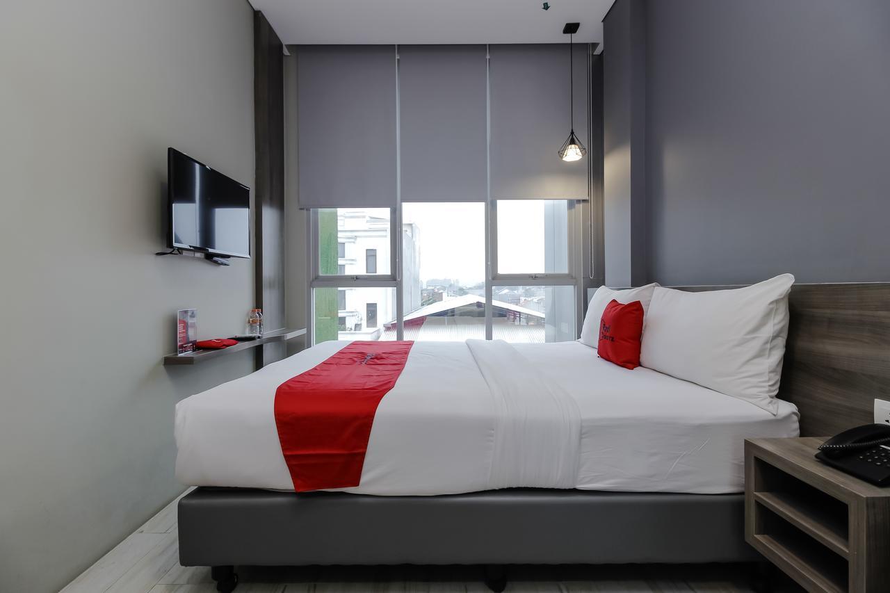 Reddoorz Near Tebet Jacarta