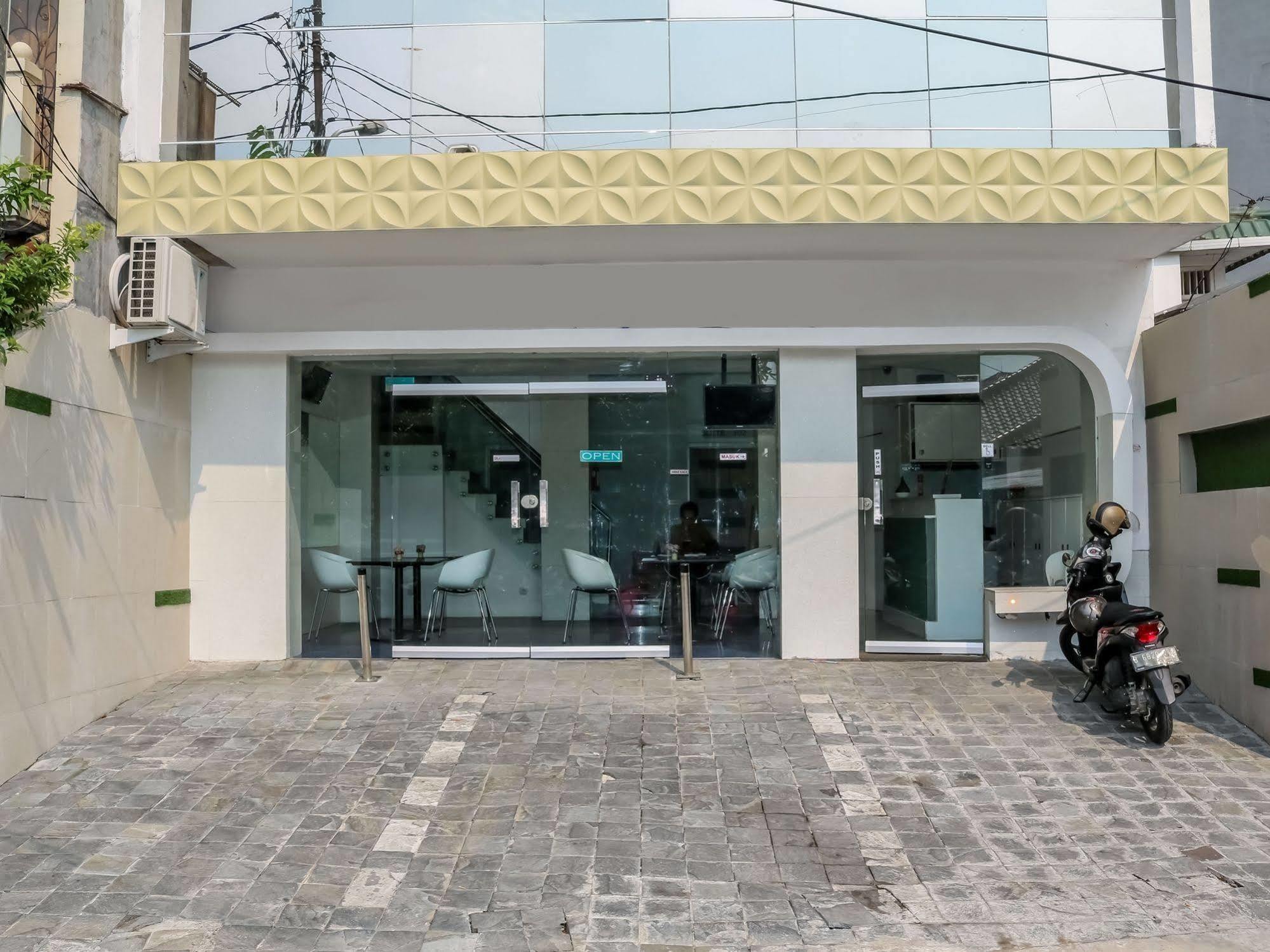 City Villa Hotel