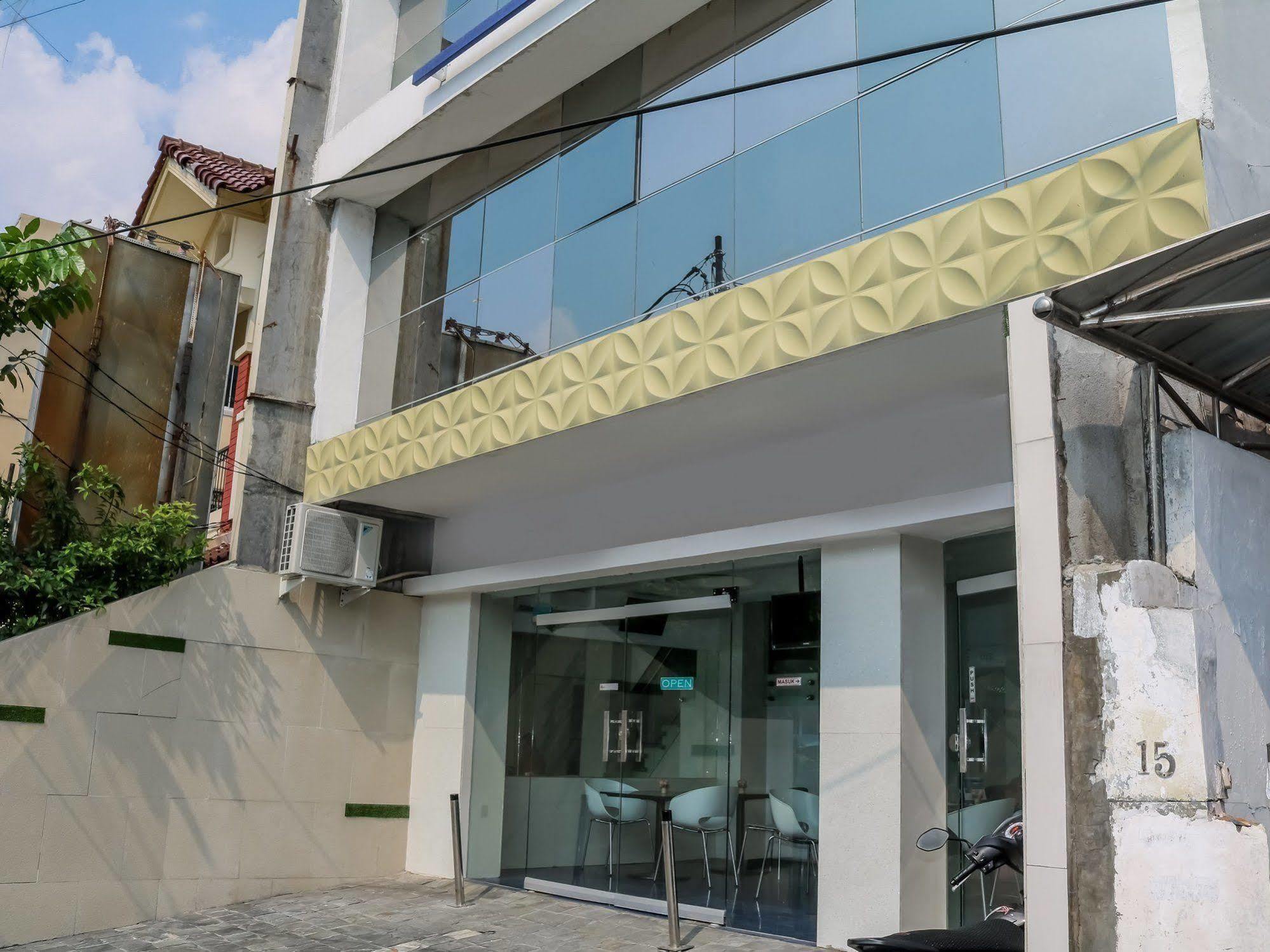 Hotel City Villa *