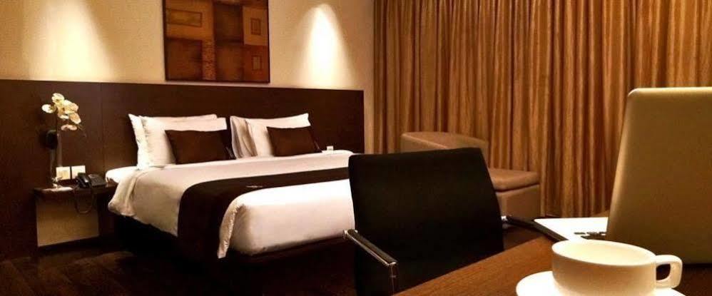 Akmani 4* Jakarta