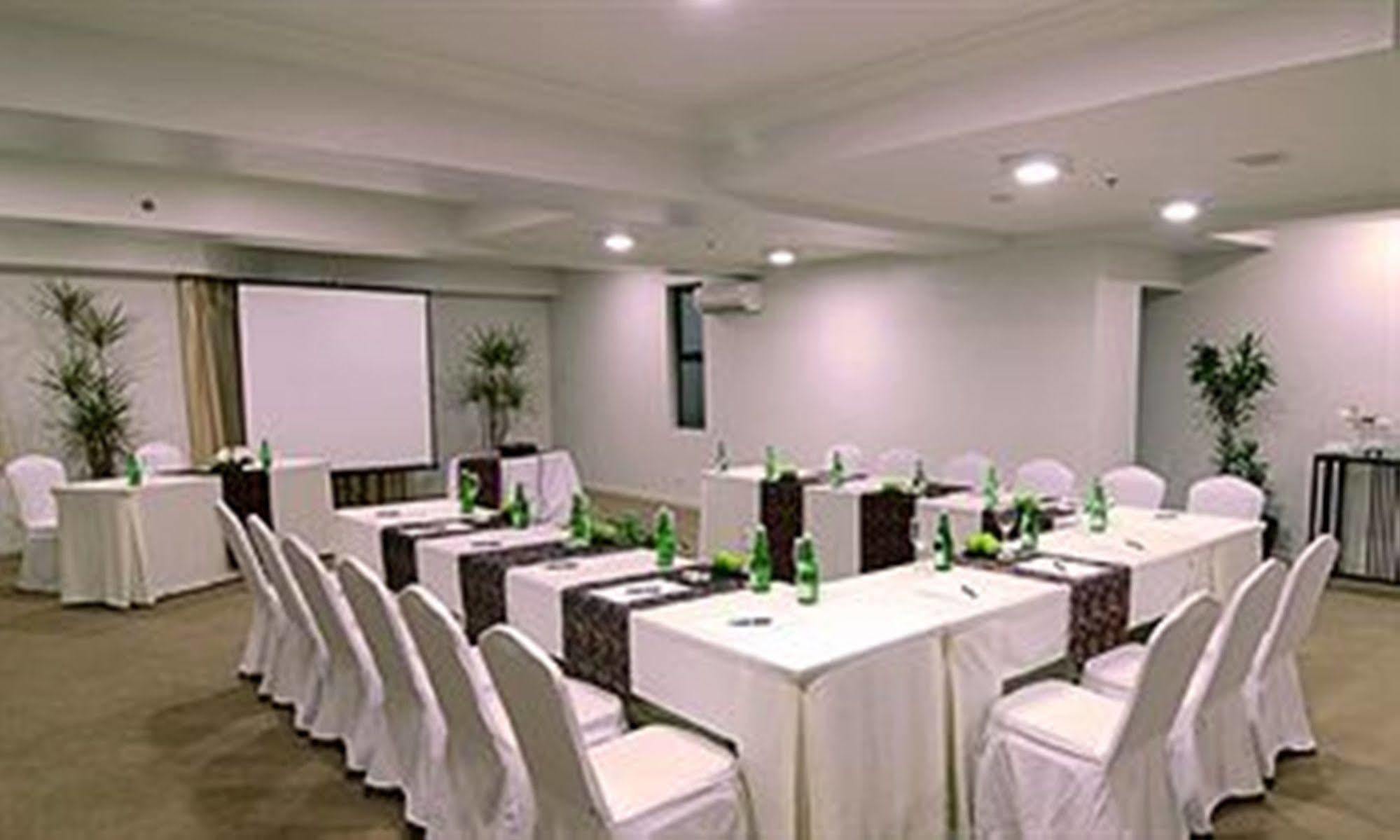 Aparthotel Aryaduta Semanggi 4*