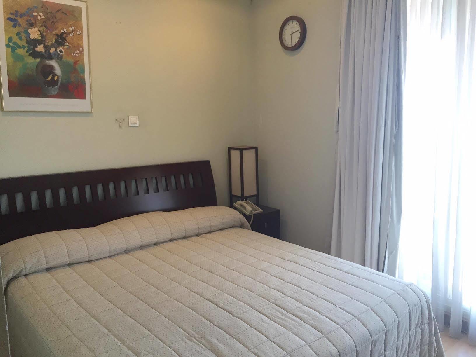 Roosseno Plaza Serviced Apartment Jacarta