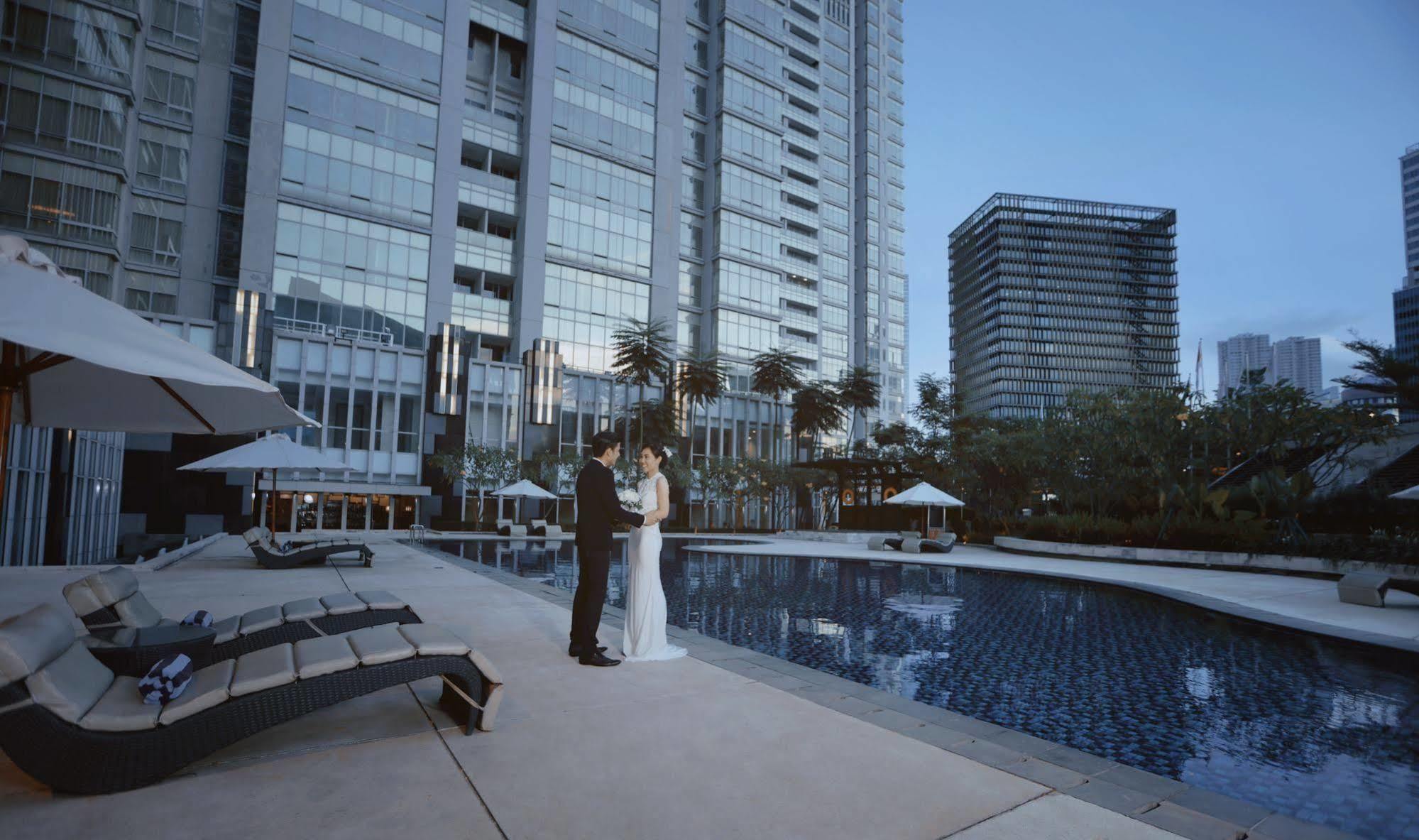 Hotel The Grove By Grand Aston