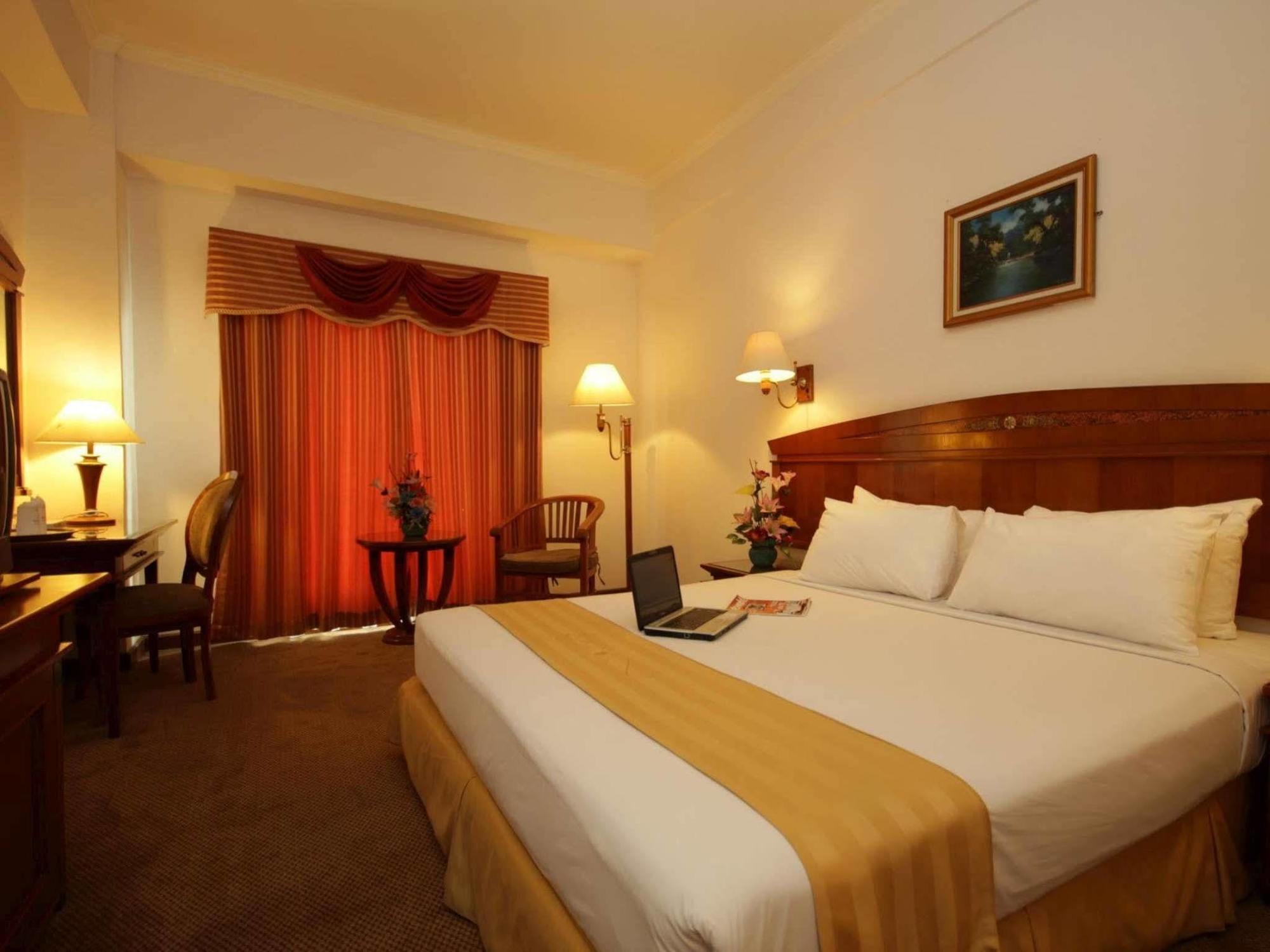 Hotel Kaisar 3*