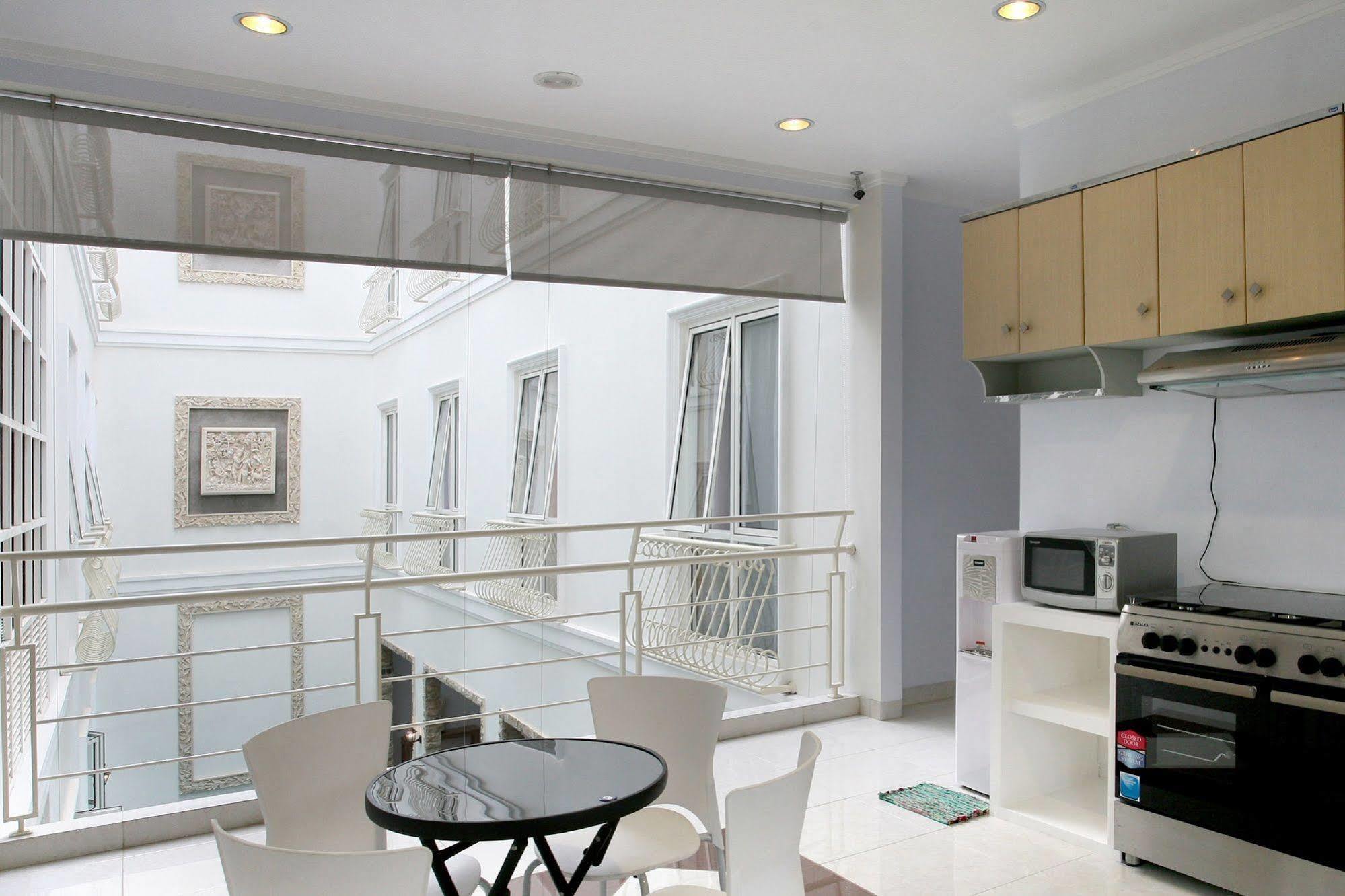 Guest house Sun Rise House Jakarta