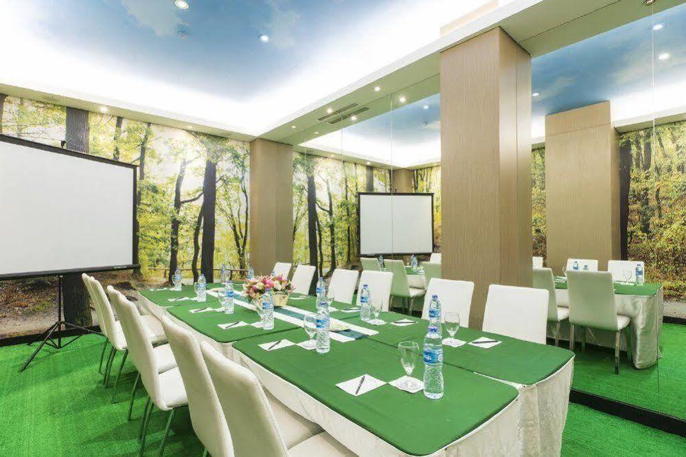 Hotel Royal Jakarta