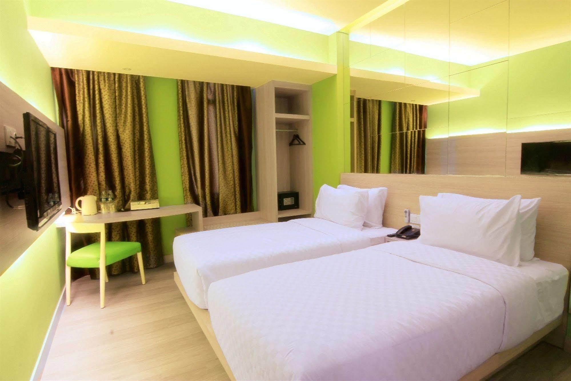 Royal 3* Jakarta
