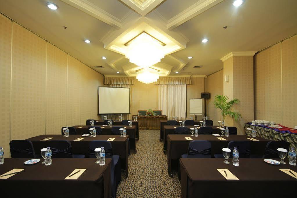 Maharadja 3* Jakarta