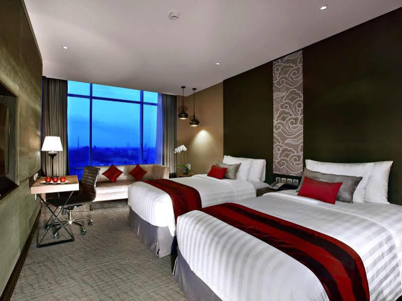 Aston Priority Simatupang And Conference Center