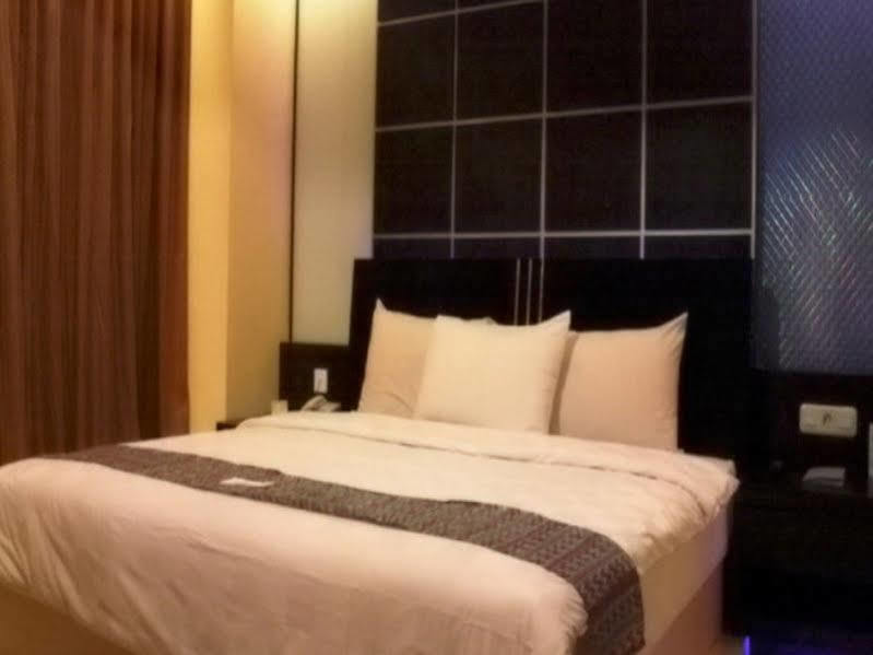 Hotel Lynt 3*