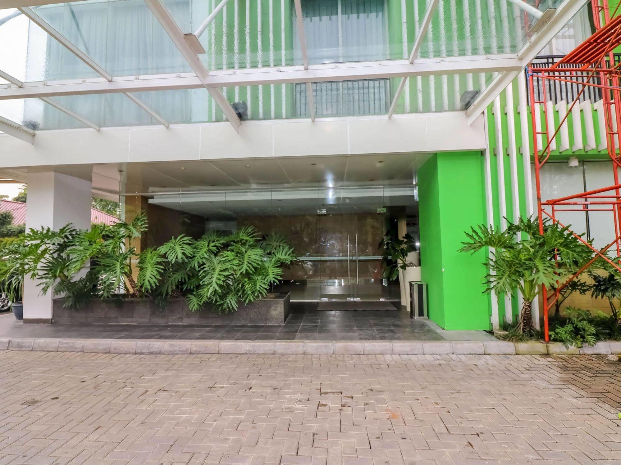 Nida Tebet Pancoran Statue Dukuh Patra Raya 3* Jakarta