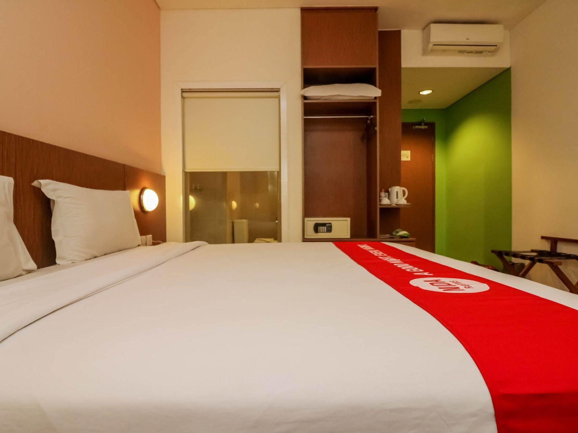 Nida Tebet Pancoran Statue Dukuh Patra Raya Hotel 3*