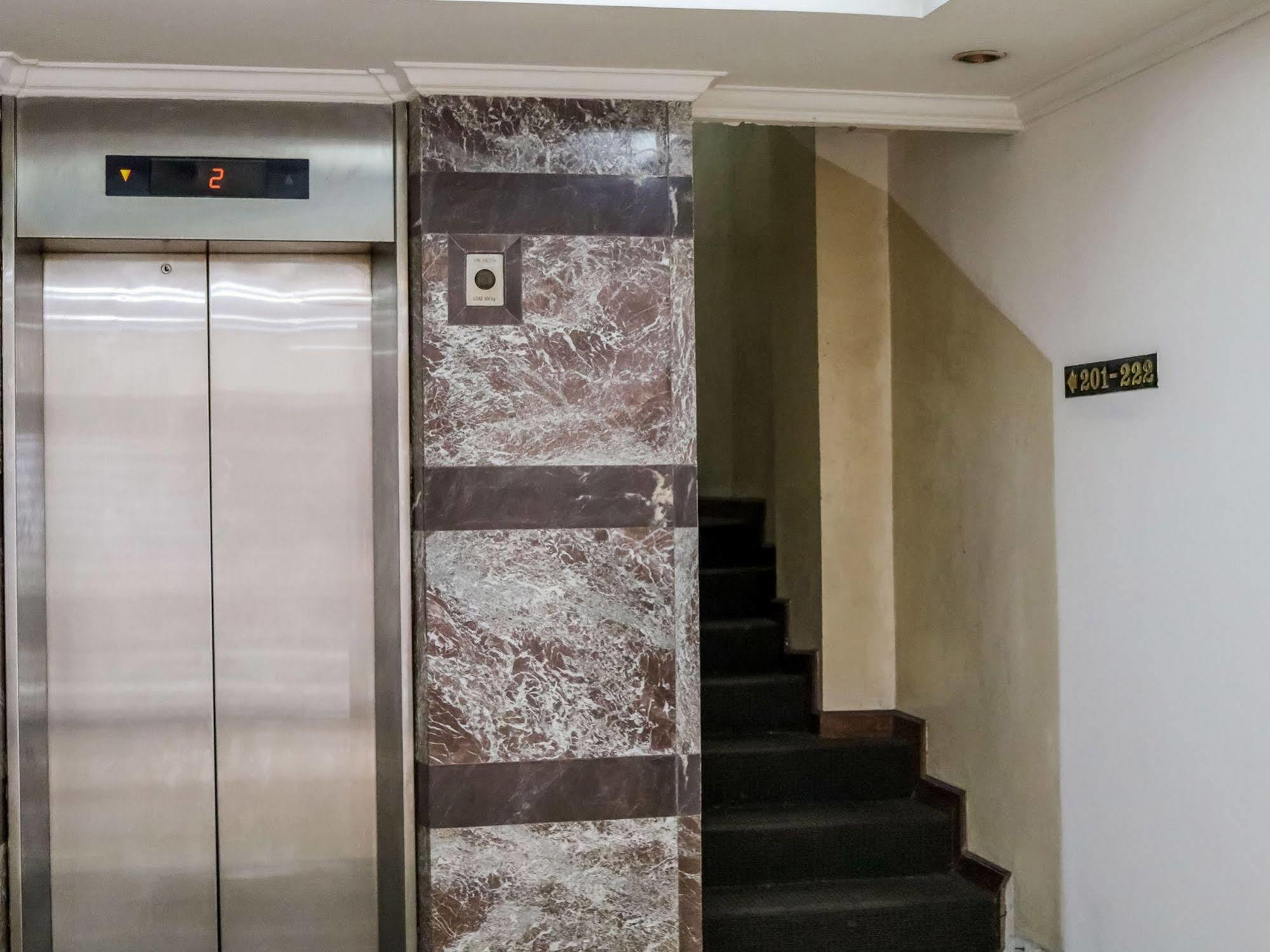 Puri Jaya Hotel * Jakarta