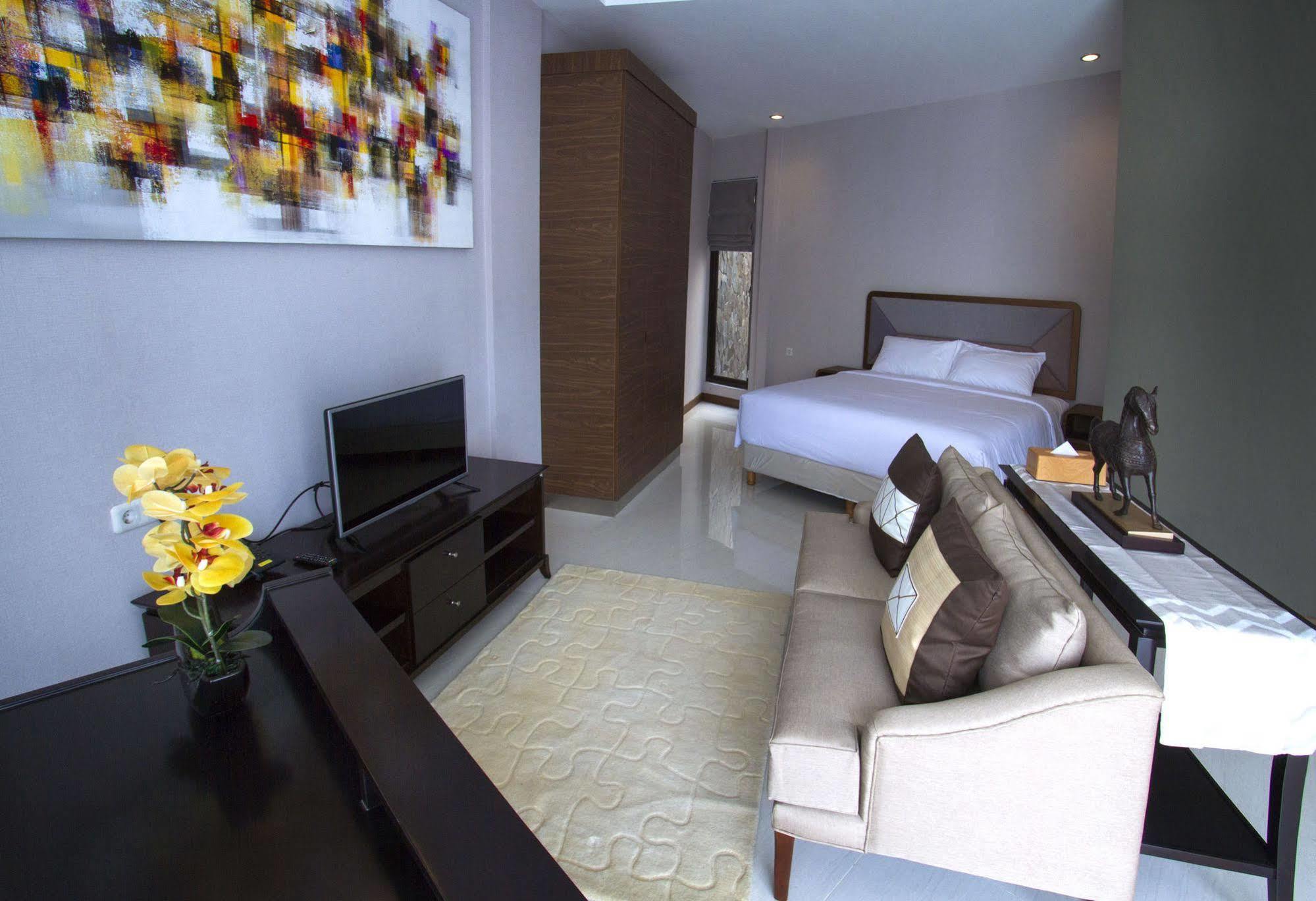 Sawana Suites 3*