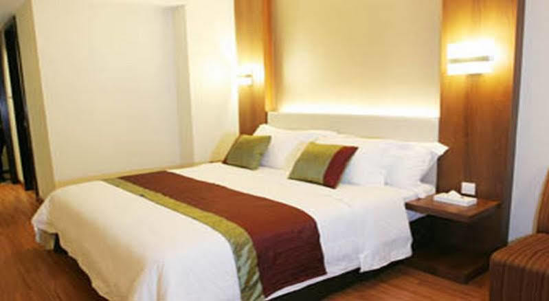 Cemara 3* Jakarta