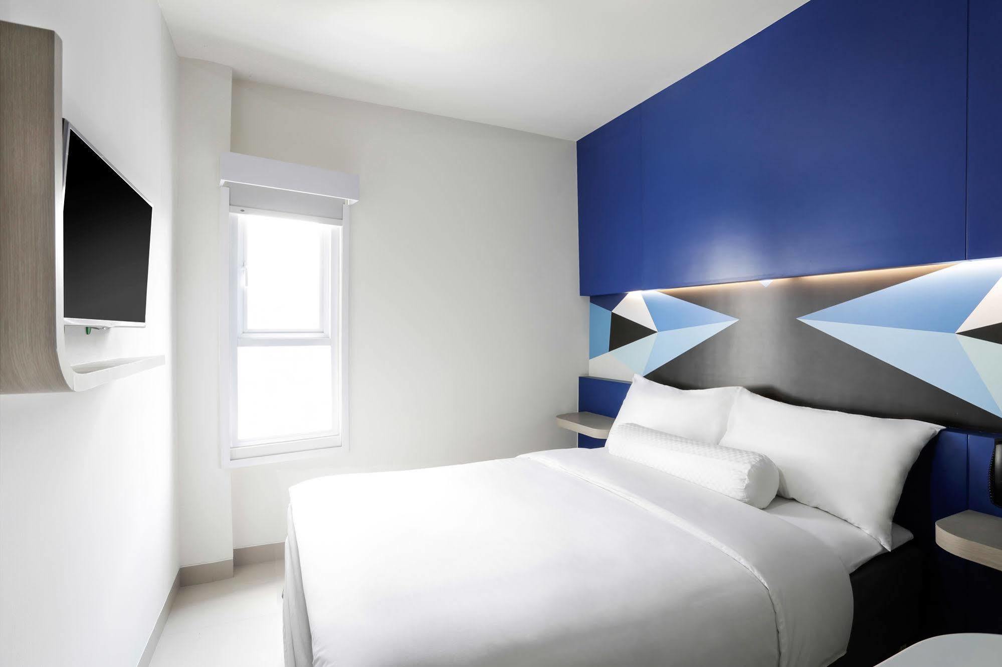 Ibis Budget Tanah Abang Hotel 2*