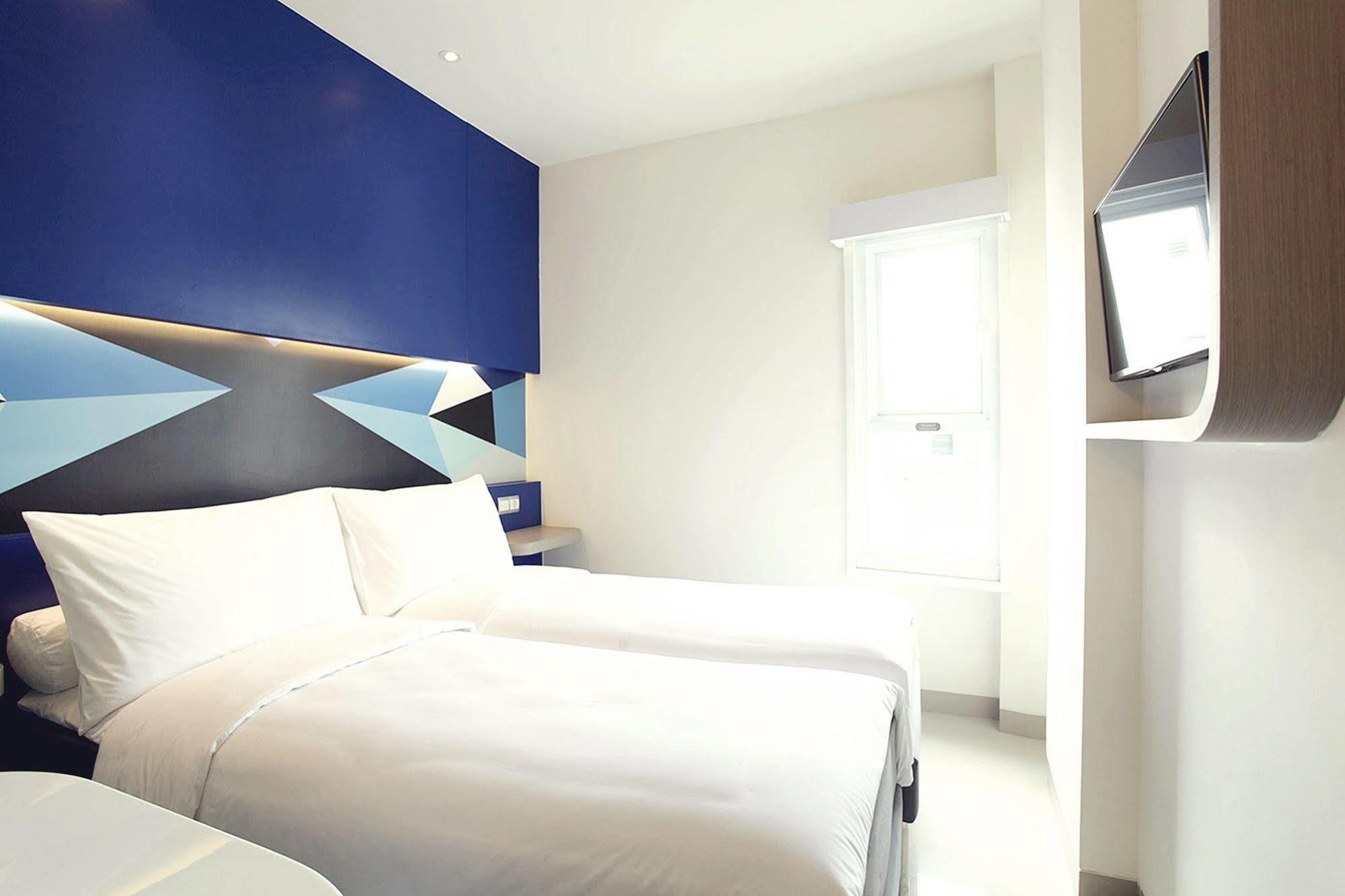 Ibis Budget Tanah Abang Hotel 2*