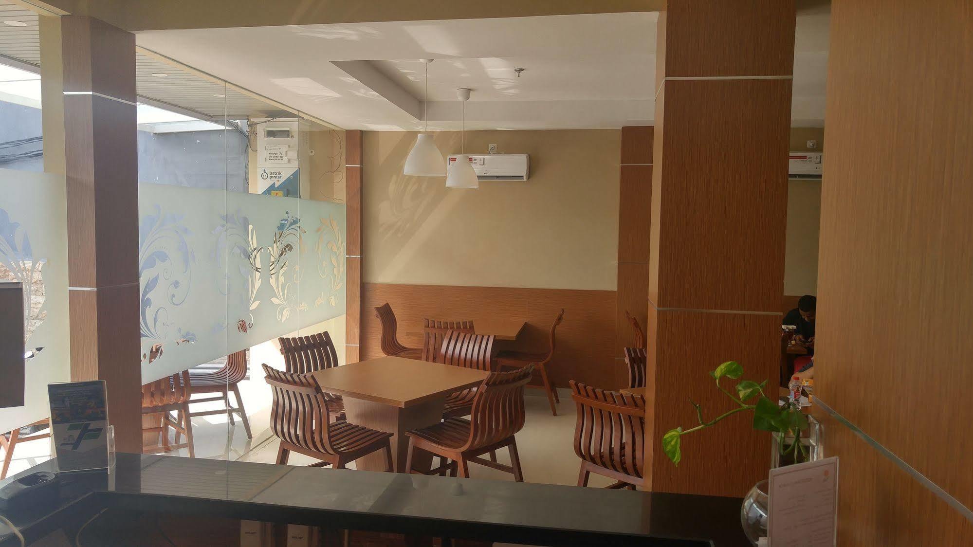 Hotel Quds Express Syariah 2*