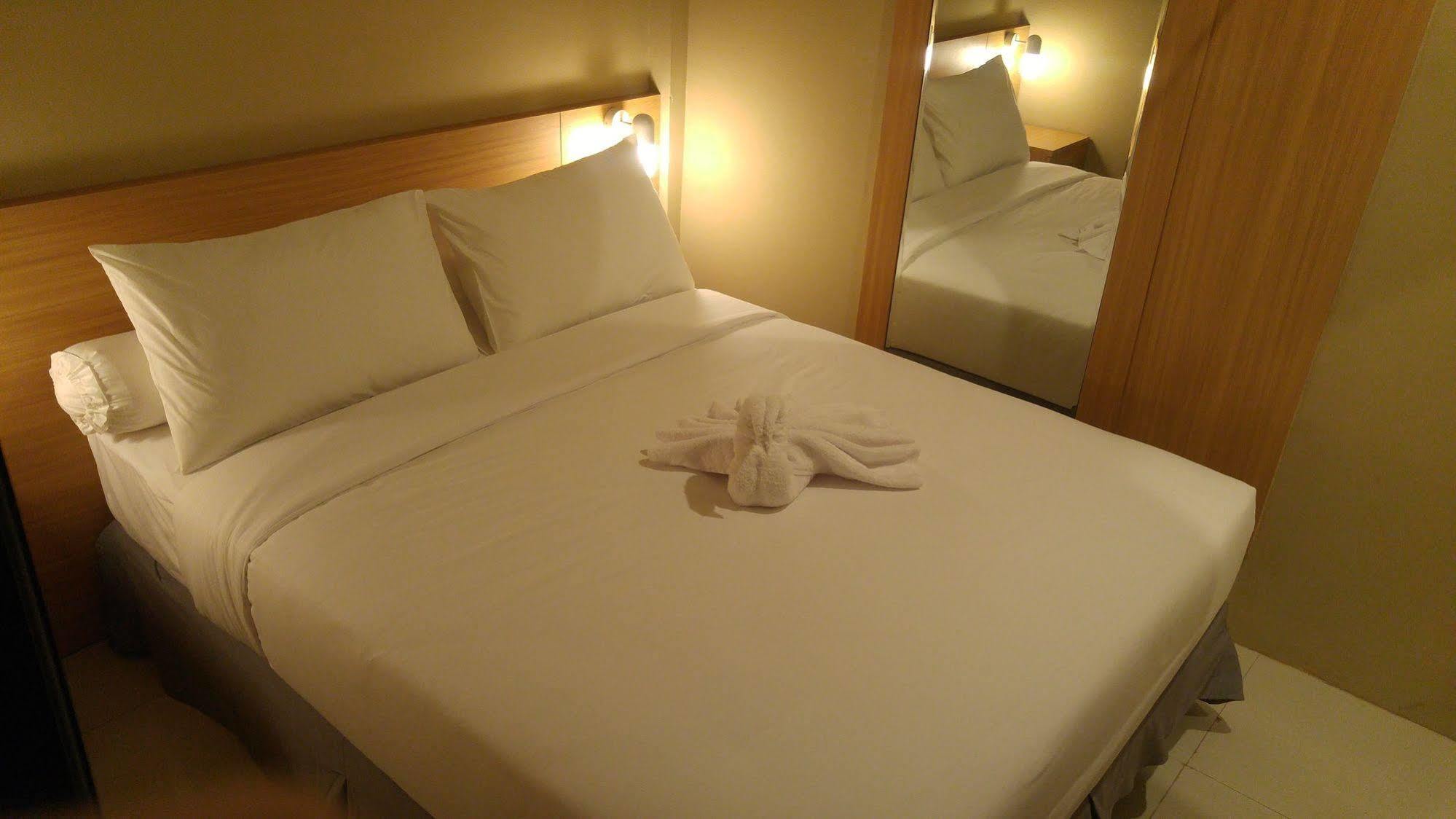 Quds Express Syariah Hotel 2*