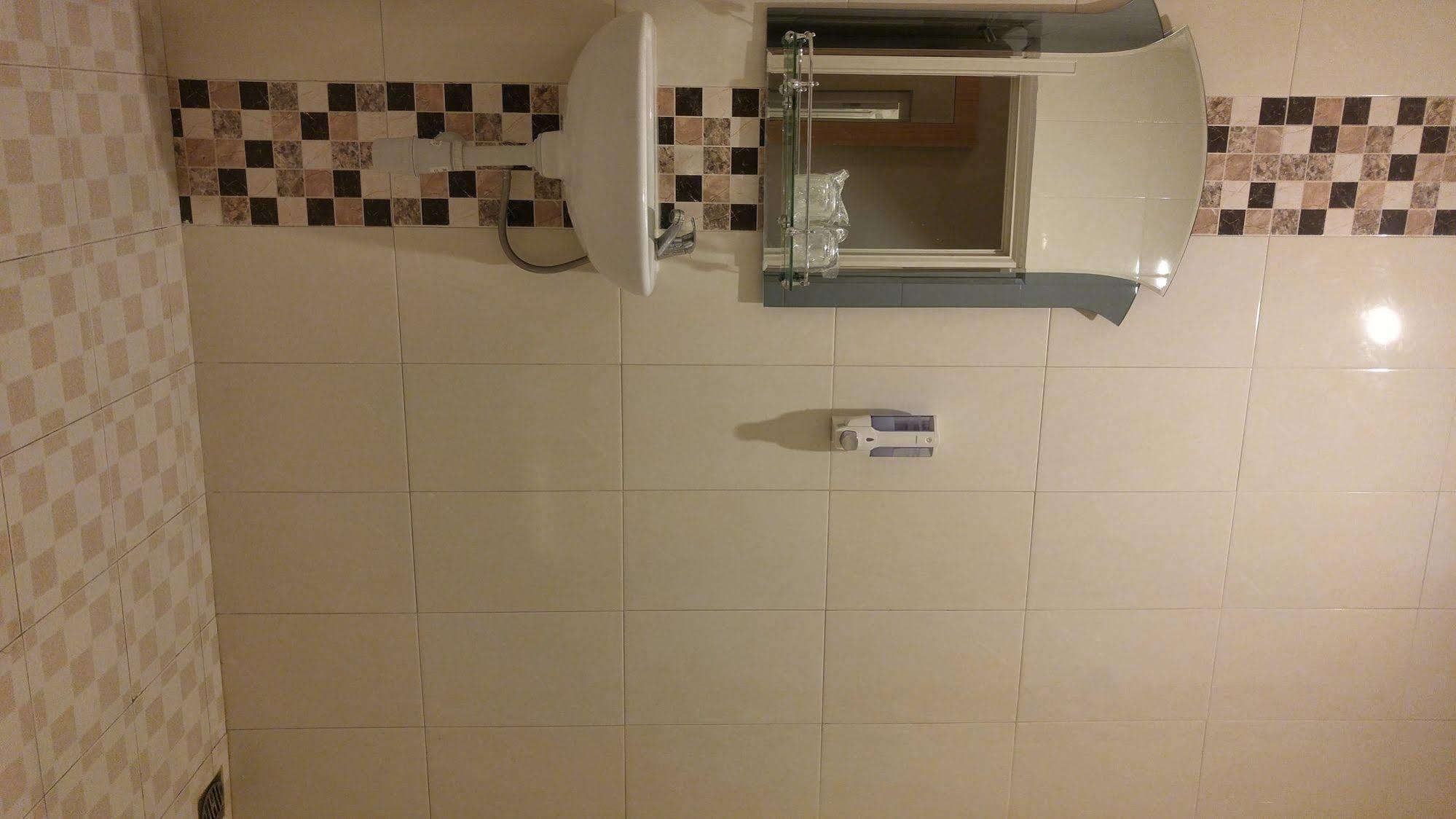 Quds Express Syariah Hotel 2*