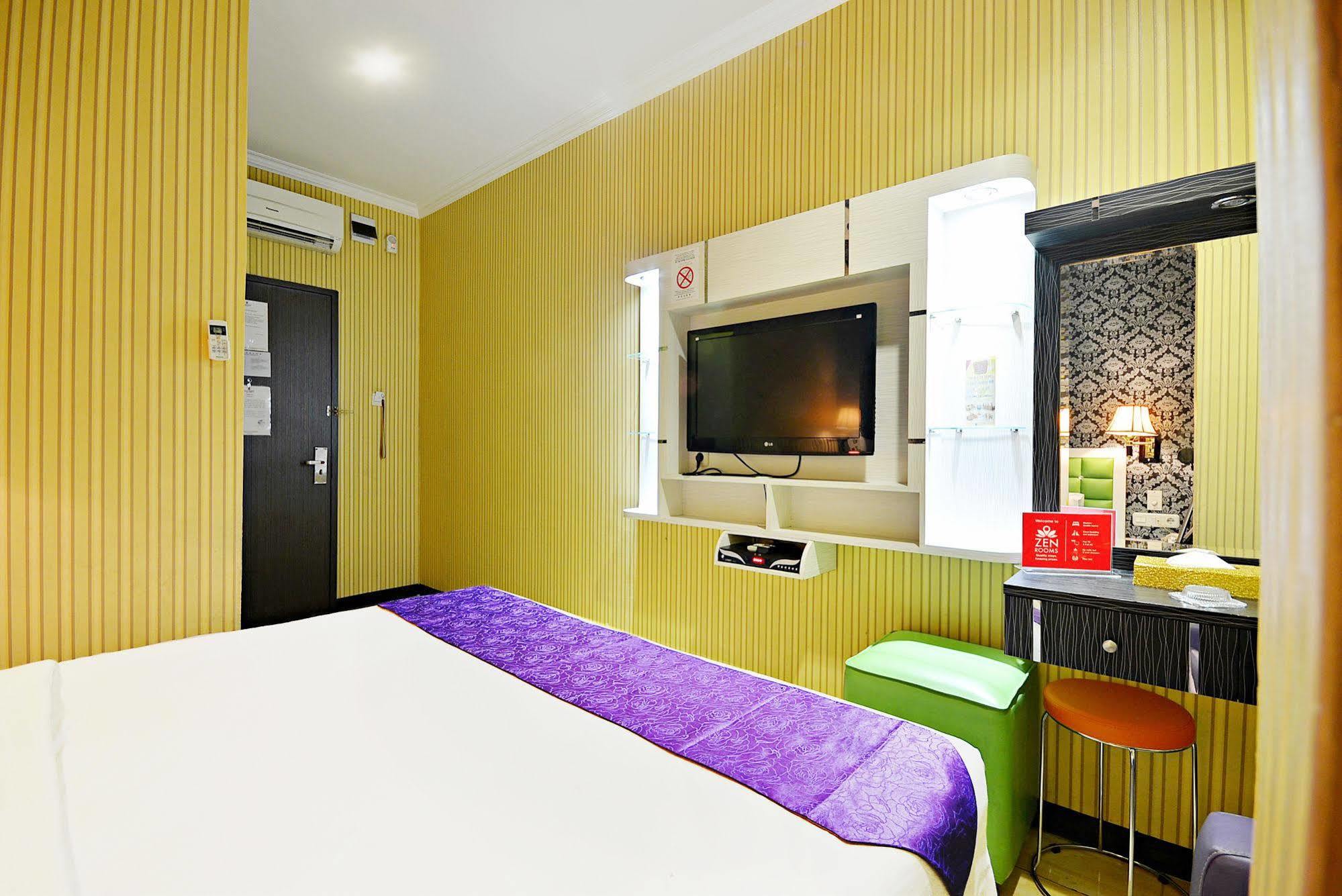 Zen Hayam Wuruk Gajah Mada Jakarta
