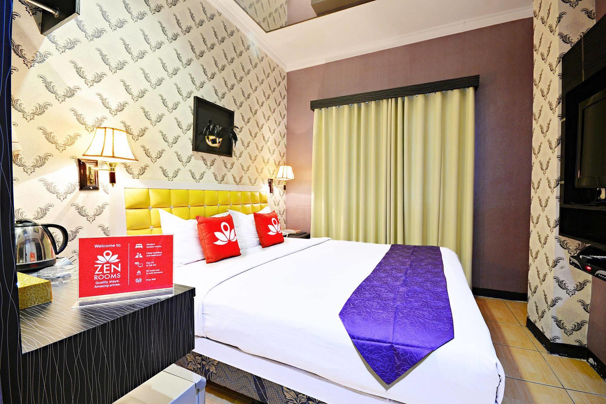 Hotel Zen Hayam Wuruk Gajah Mada 2*