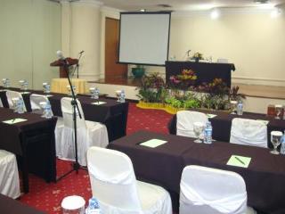 Sentral Hotel 3*