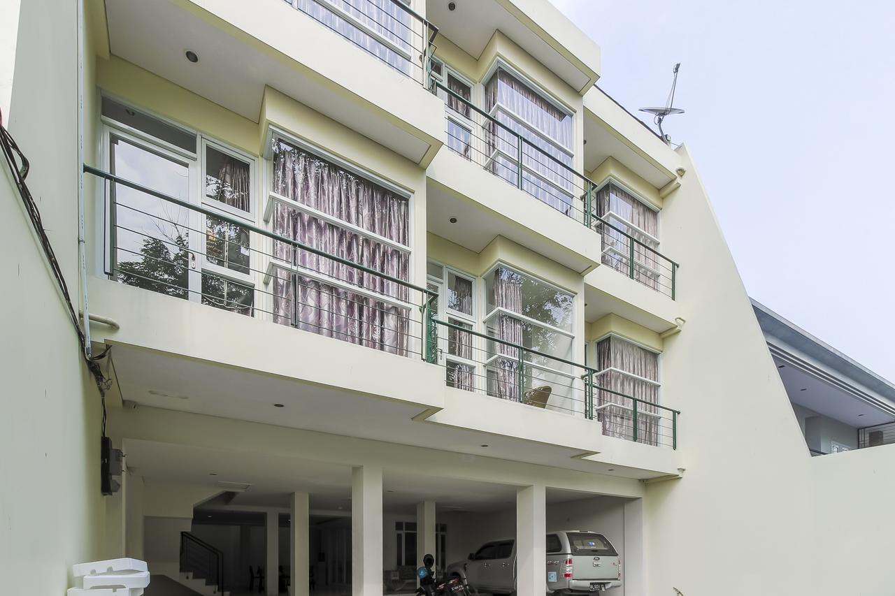 Reddoorz Near Pancoran Guest house 2*