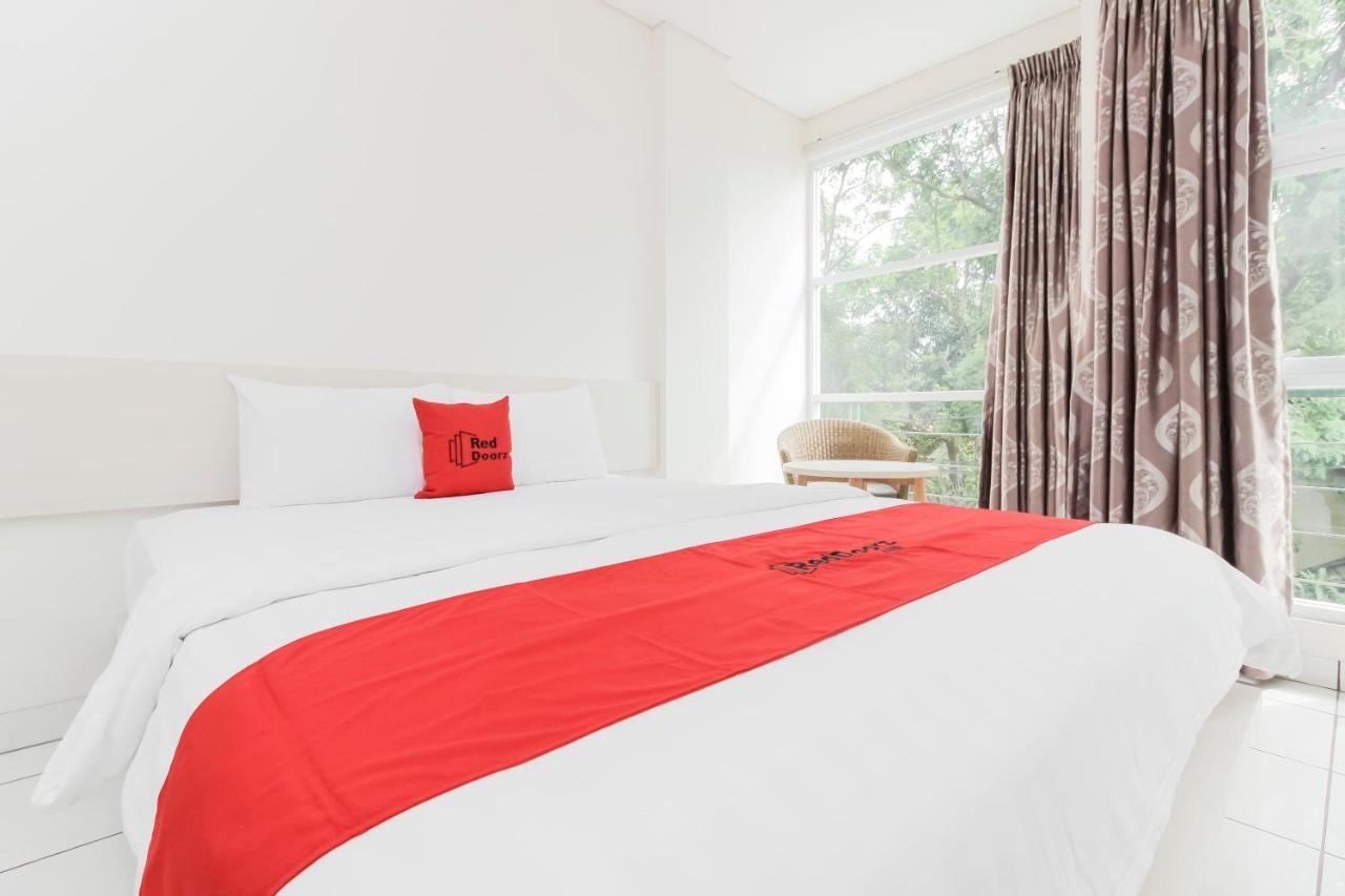 Guest house Reddoorz Near Pancoran 2*