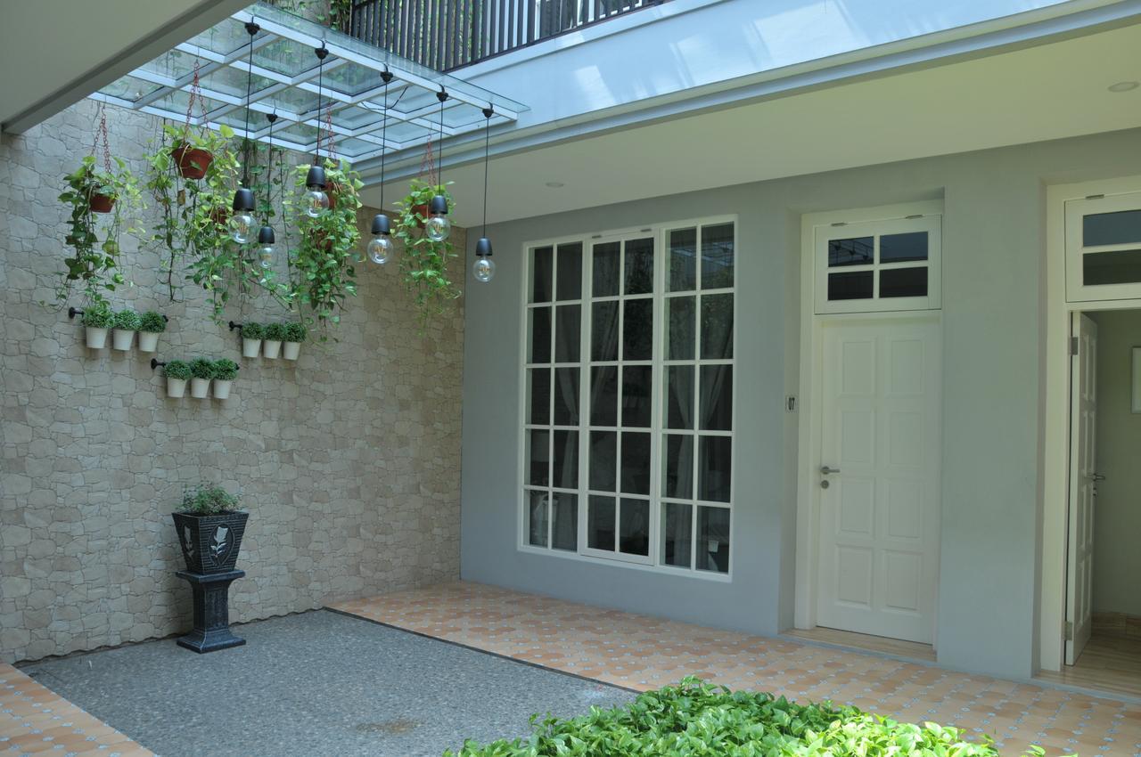 Reddoorz Premium Near Rs Indah Guest house