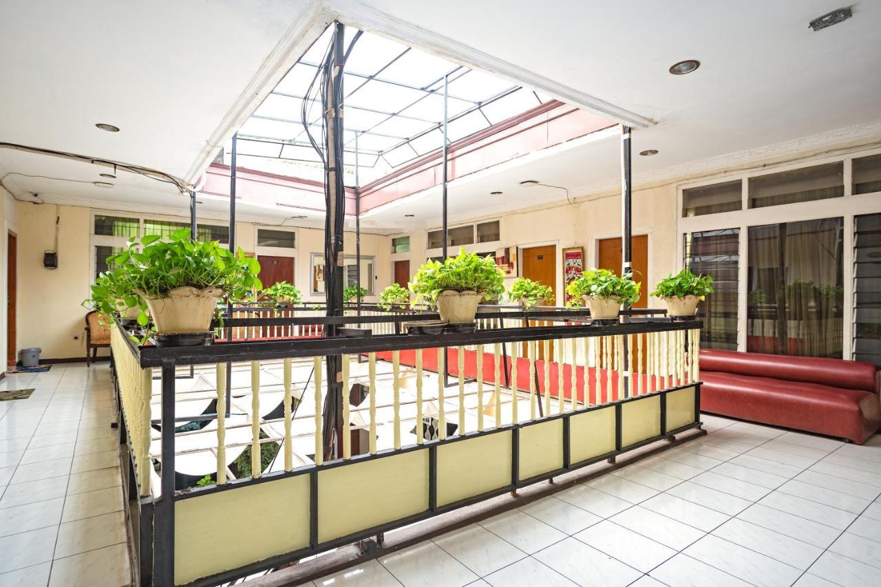 Hotel Reddoorz Near Rs Cikini Jakarta