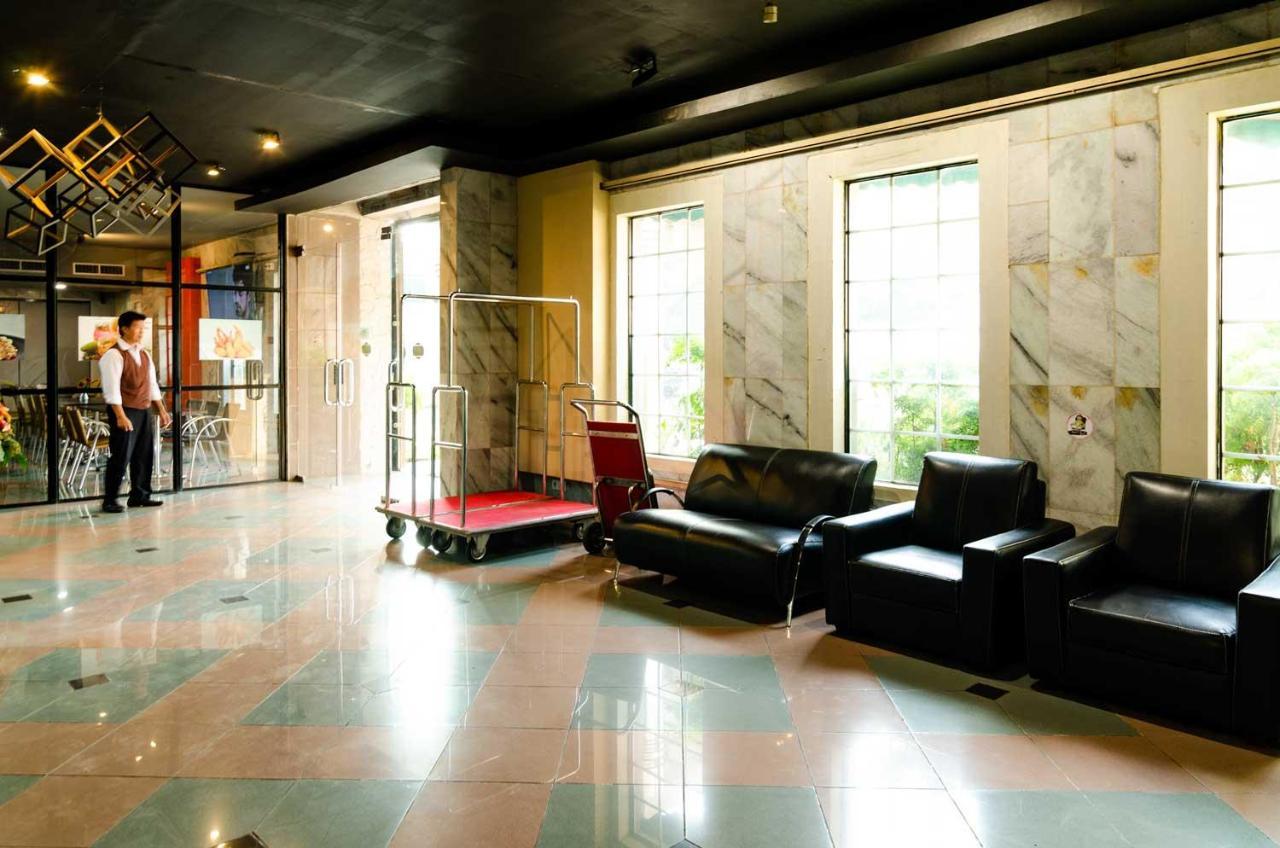 Hotel Peninsula Mangga Besar Jakarta