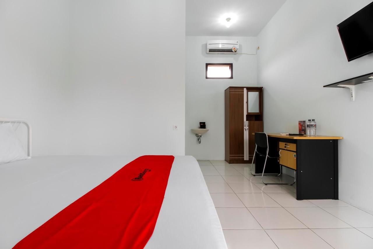 Guest house Reddoorz @ Jagakarsa 2 Jakarta