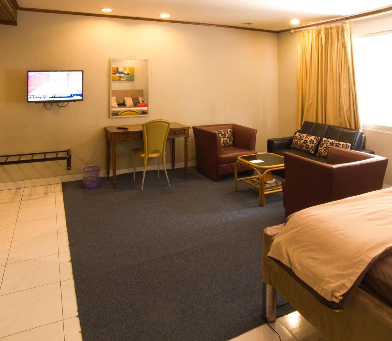 Hotel Peninsula Mangga Besar Hotel Jakarta