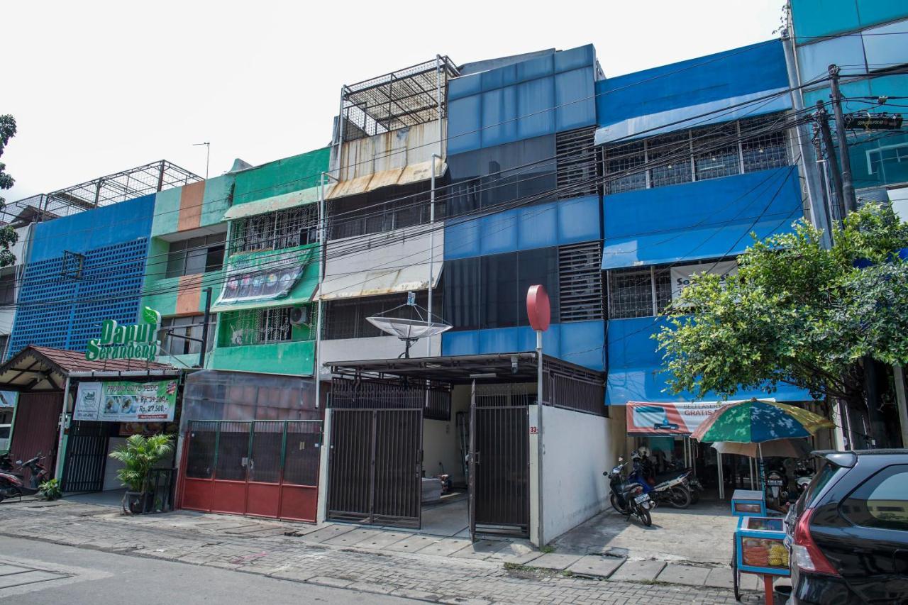 Reddoorz @ Jalan Biak Roxy 2* Jacarta