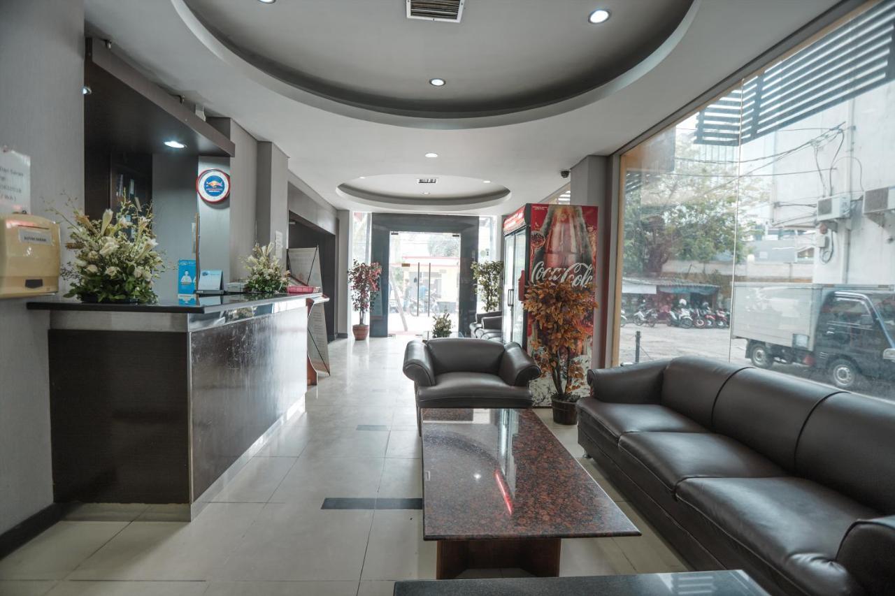 Oyo 172 Gunung Sahari 12 Hotel Jakarta