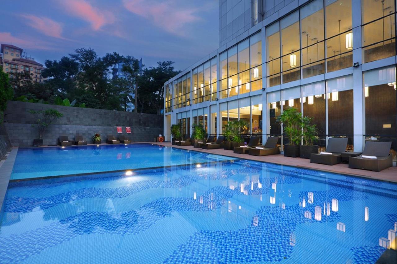 Aston Priority Simatupang And Conference Center Hotel 4*