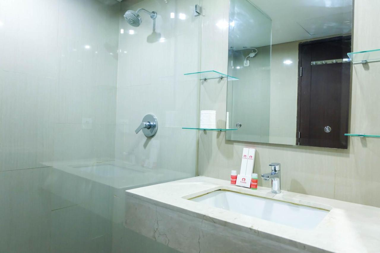 Modern And Brand New H By Travelio Apartment *