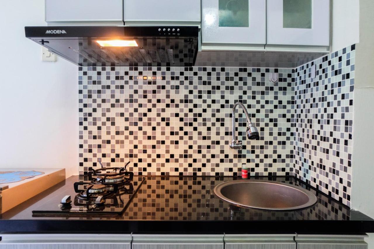 Minimalist 2br Pancoran Riverside By Travelio * Jakarta