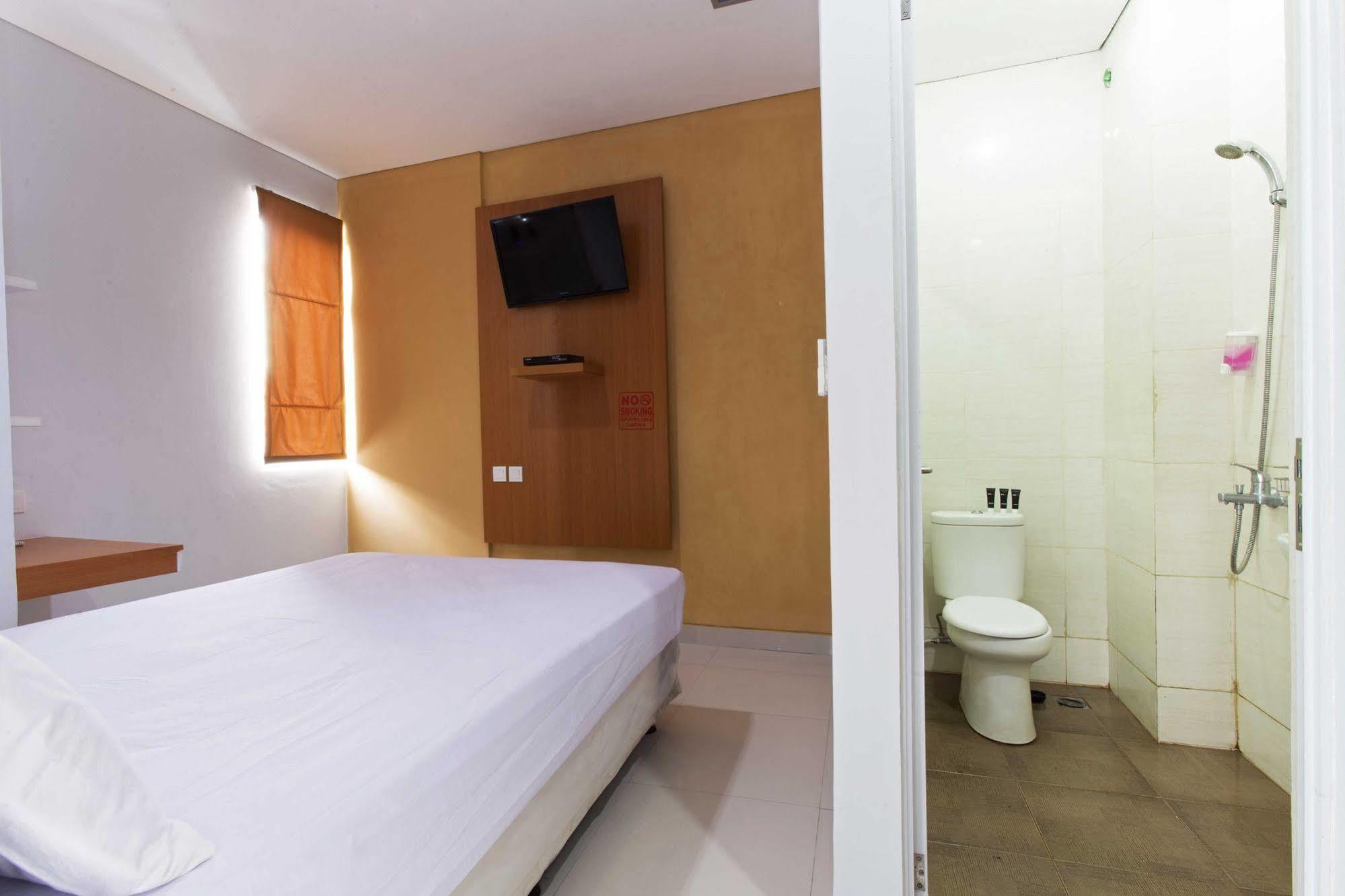 Guest house Reddoorz Near Thamrin