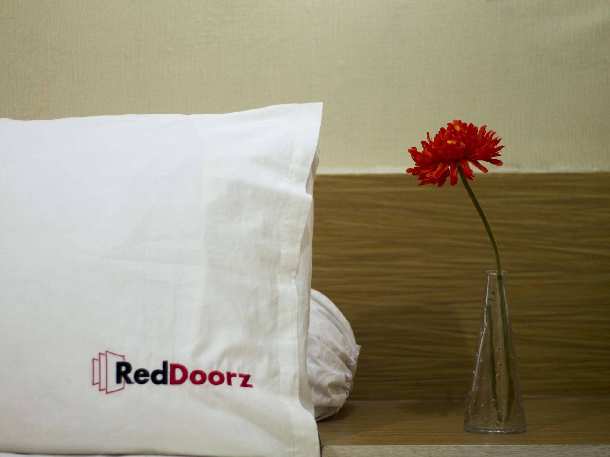Gasthof Reddoorz @ Panglima Polim Jakarta