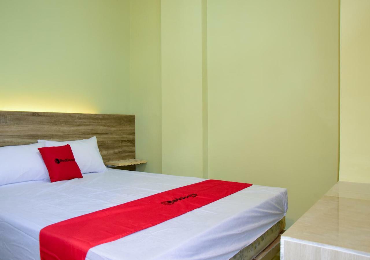 Reddoorz Near Mangga Dua Square Guest house Jakarta