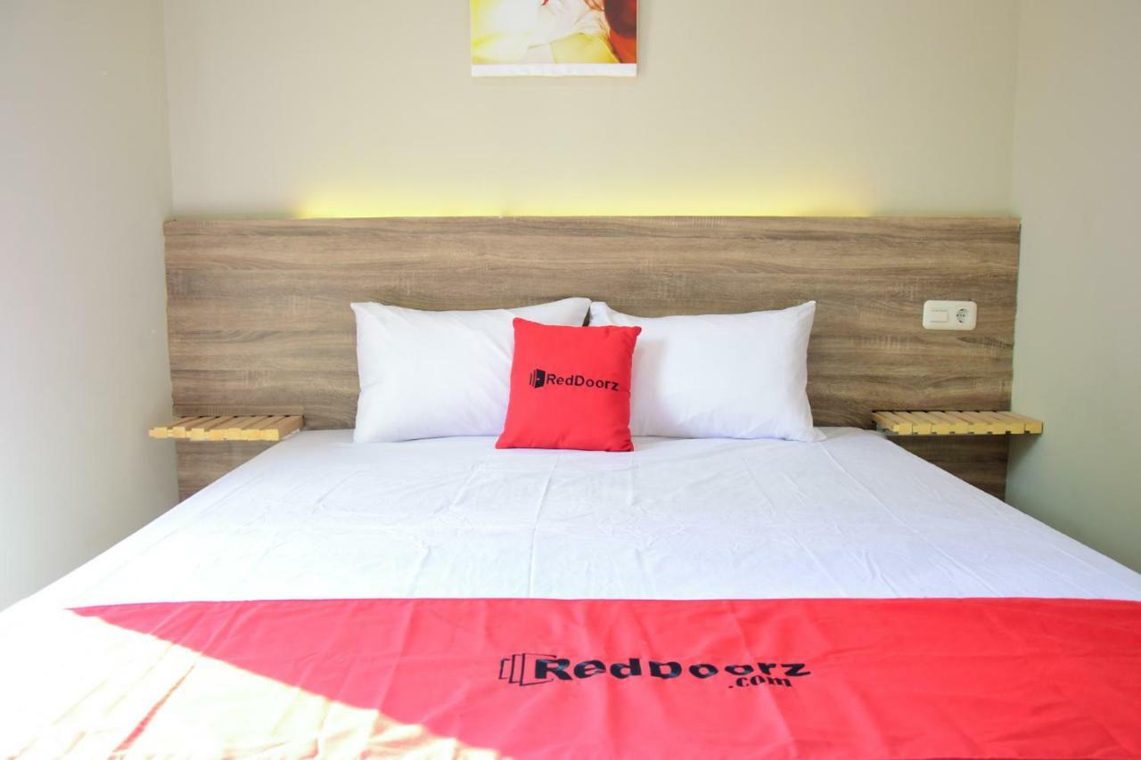 Guest house Reddoorz Near Mangga Dua Square Jakarta