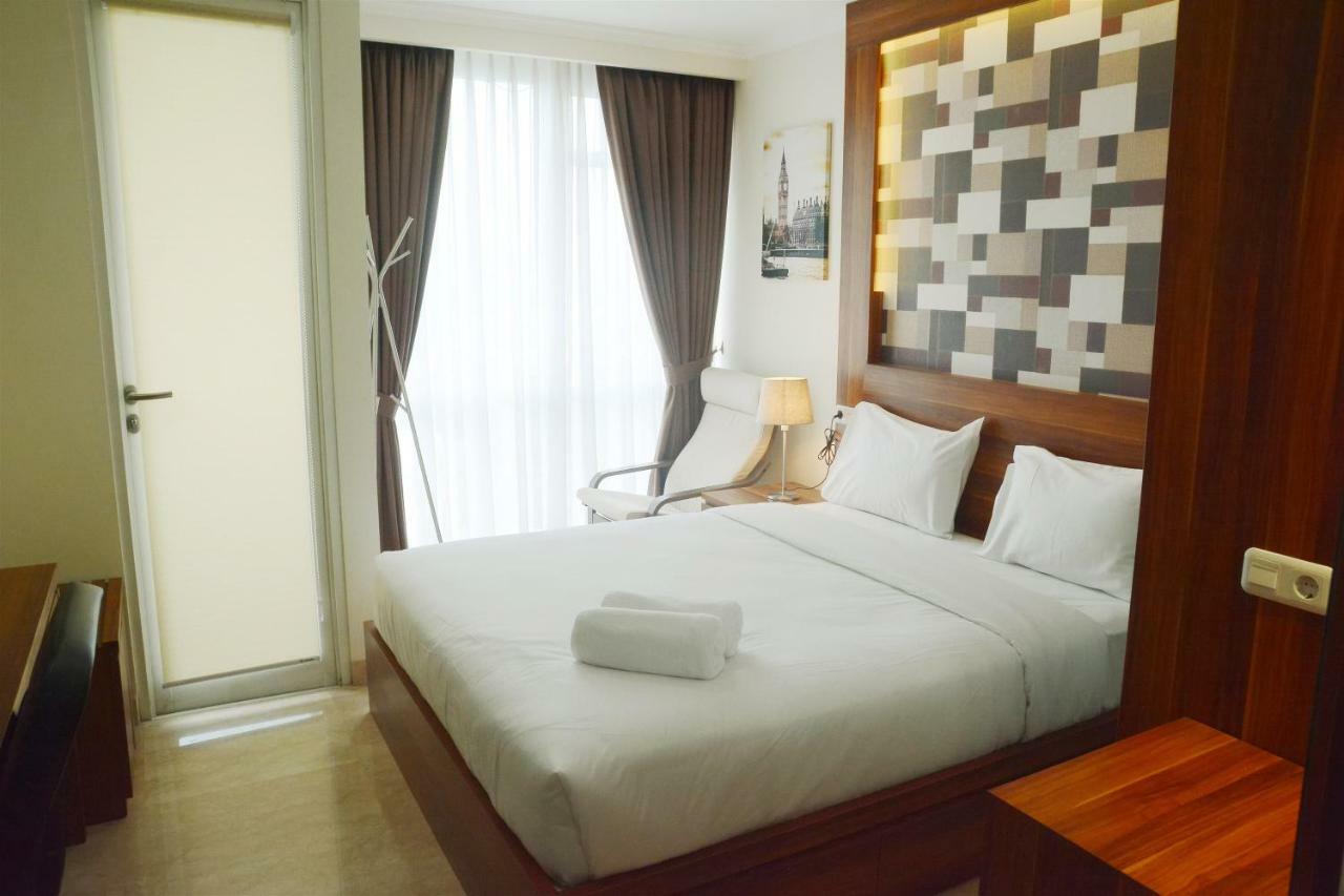 Warm And Menteng Park By Travelio