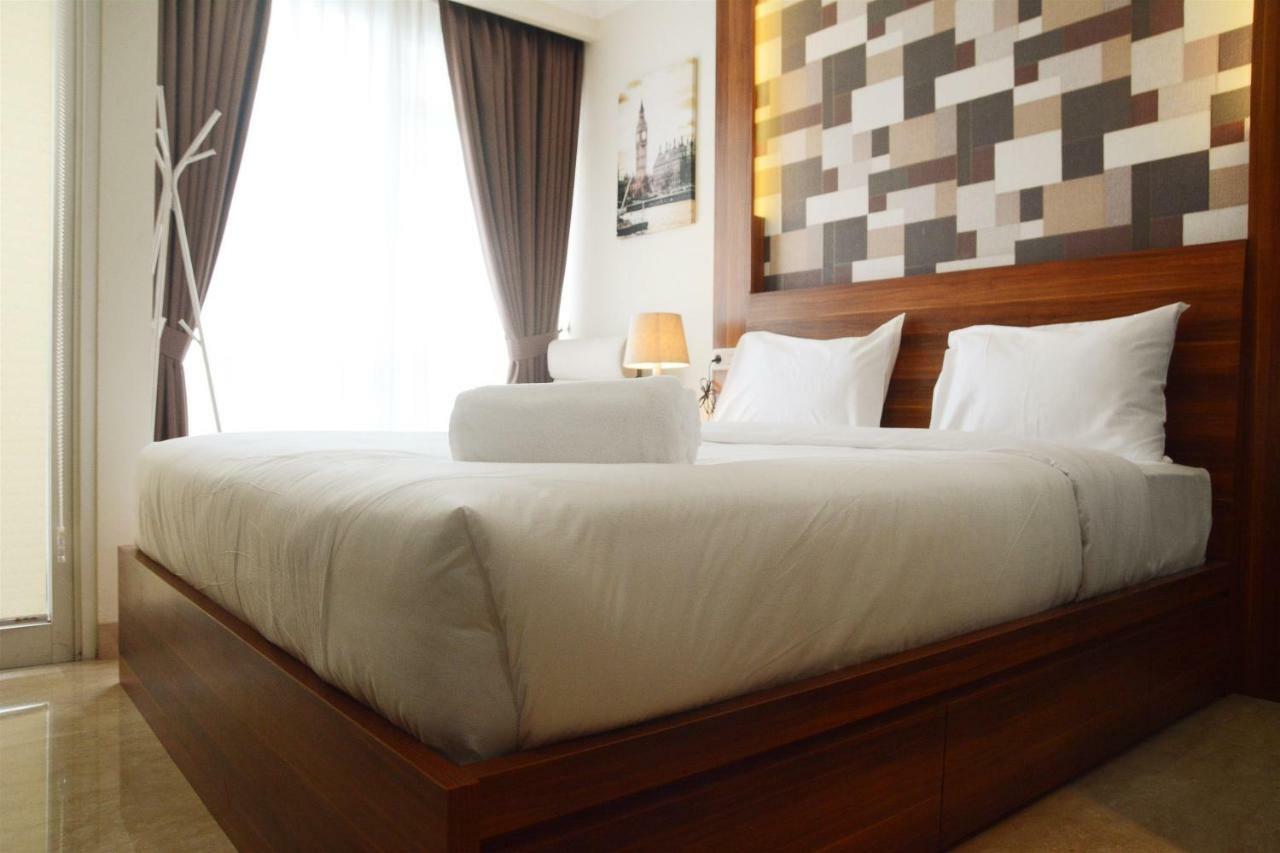 Warm And Menteng Park By Travelio * Jakarta