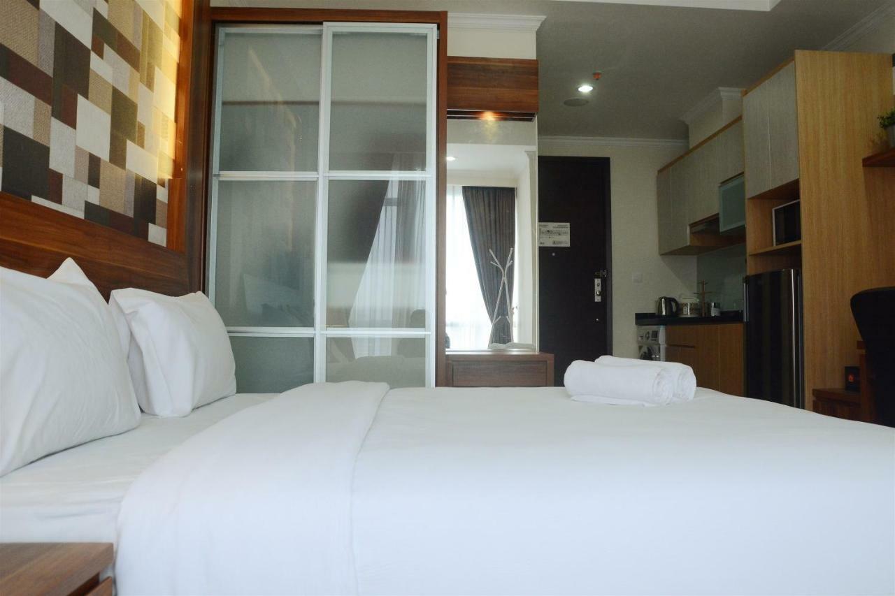 Warm And Menteng Park By Travelio Apartment