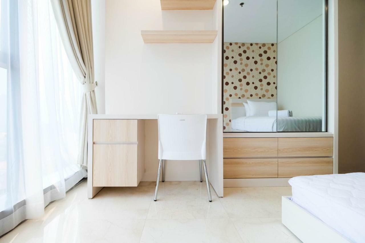 Apartment 2br Cozy And Modern L'avenue By Travelio *