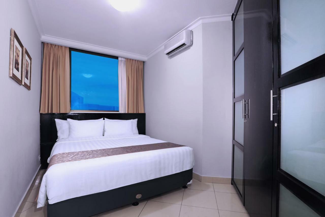 Horison Ultima & Residences Rasuna 4*