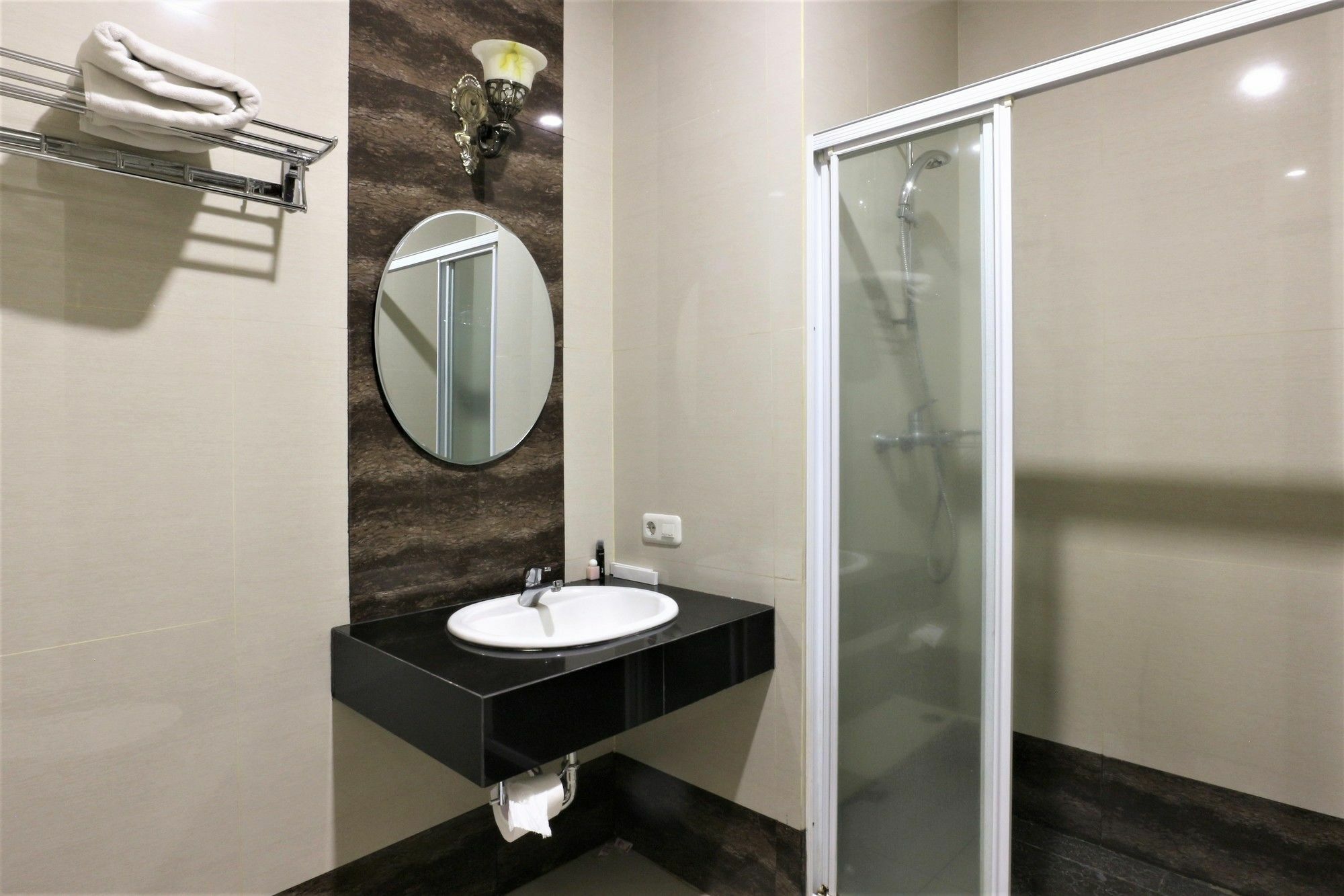 Alivio Kuningan Hotel