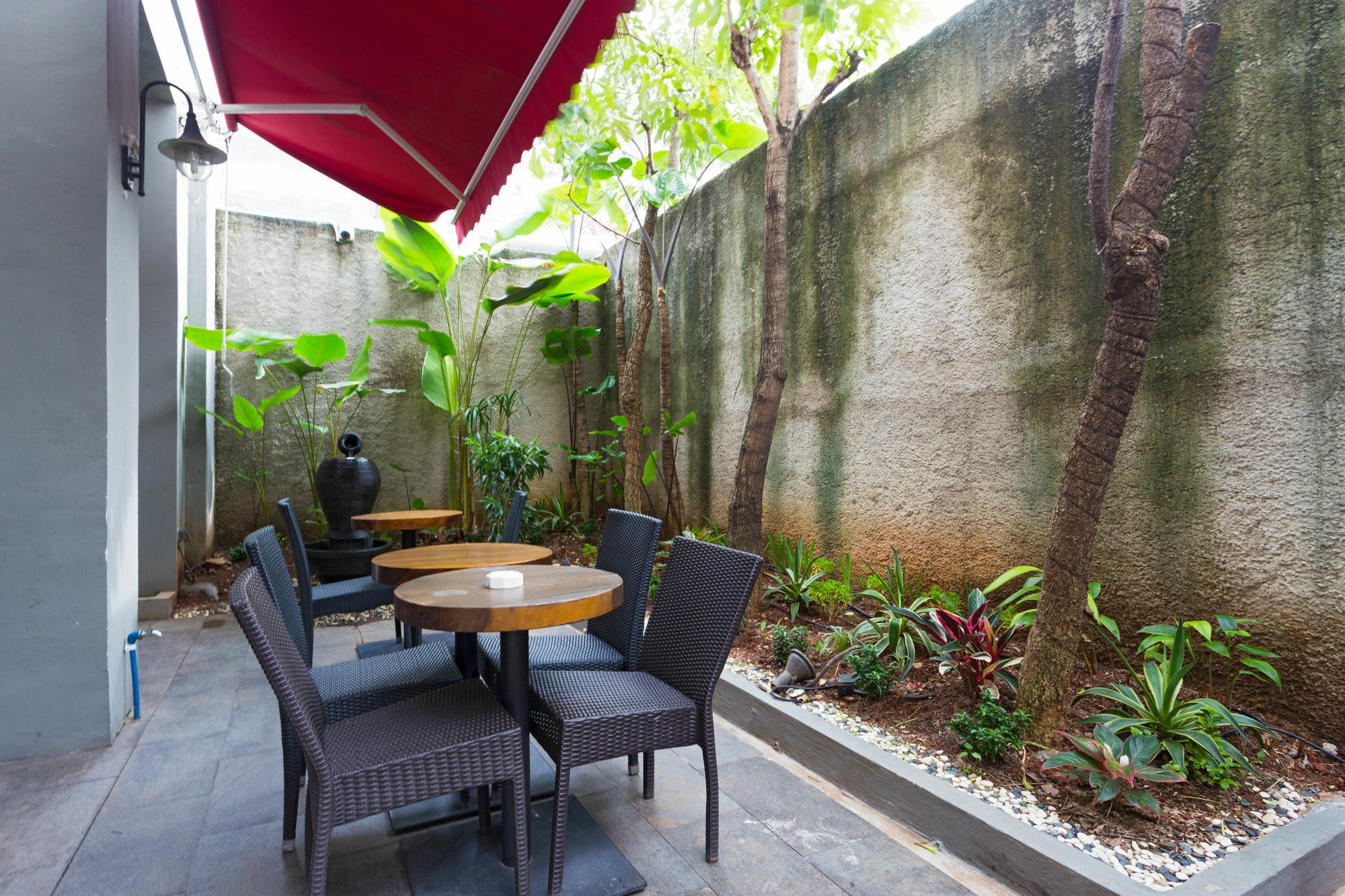 Gasthuis Reddoorz Near Blok M Jakarta